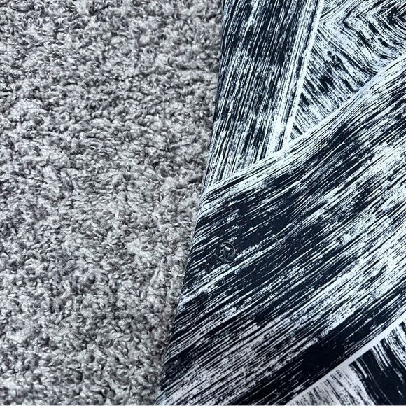 Lululemon Namaskar II Jogger Pants Size 2 Heat Wave White Black - Picture 6 of 8